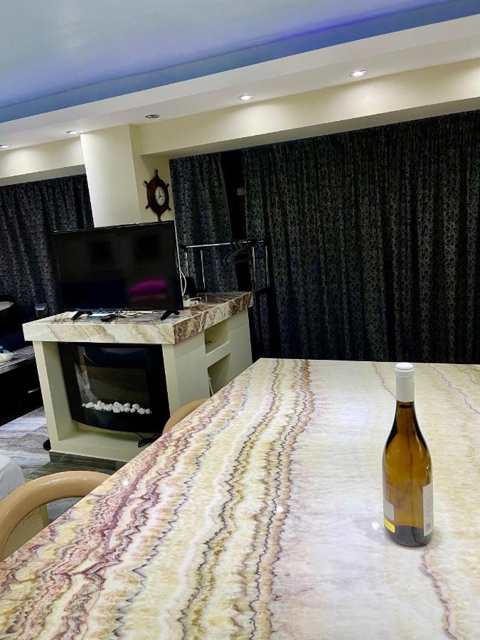 Néa Meságkala Luxury Apartment First Line Sea By Makhome Messagala מראה חיצוני תמונה